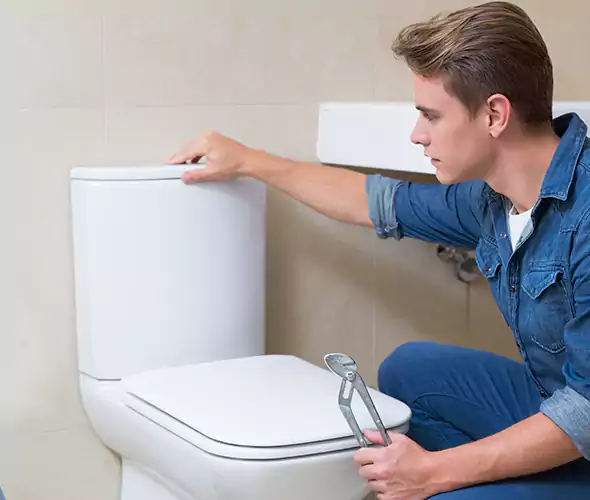 Expert Plumber for Toilet Replacement in Chula Vista, CA: Schedule Affordable Toilet Replacement Services with Us